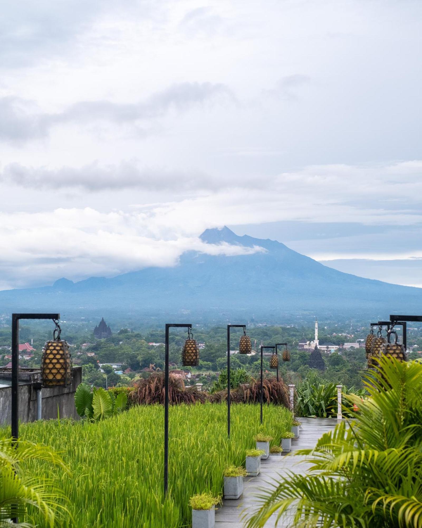 Abhayagiri - Sumberwatu Heritage Resort Randugunting Exterior foto