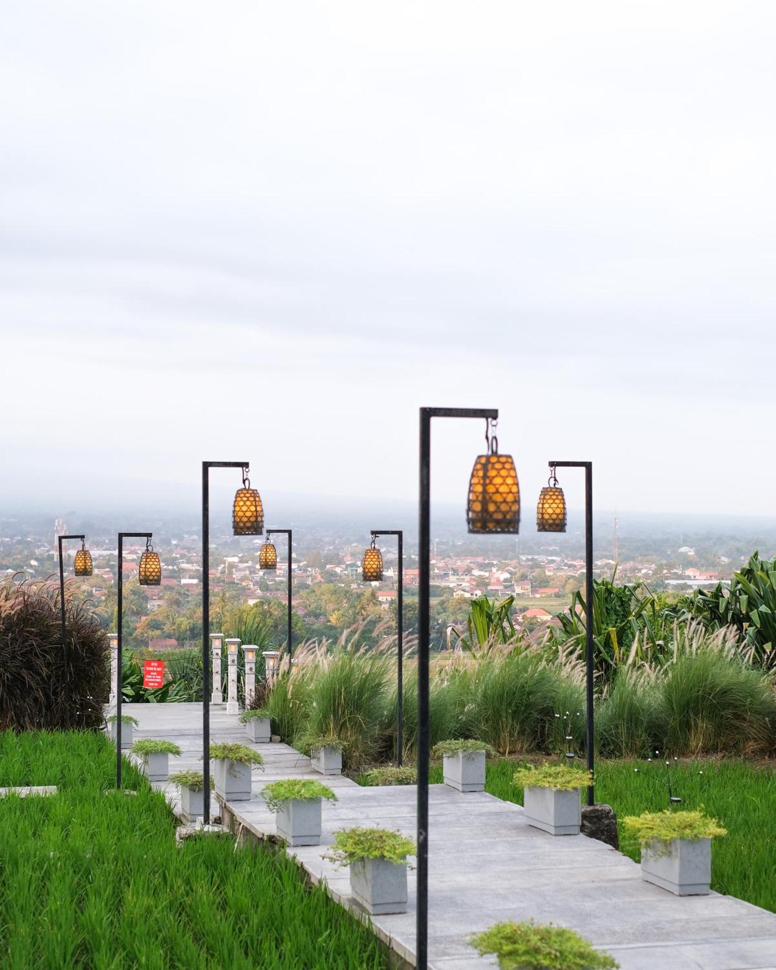 Abhayagiri - Sumberwatu Heritage Resort Randugunting Exterior foto