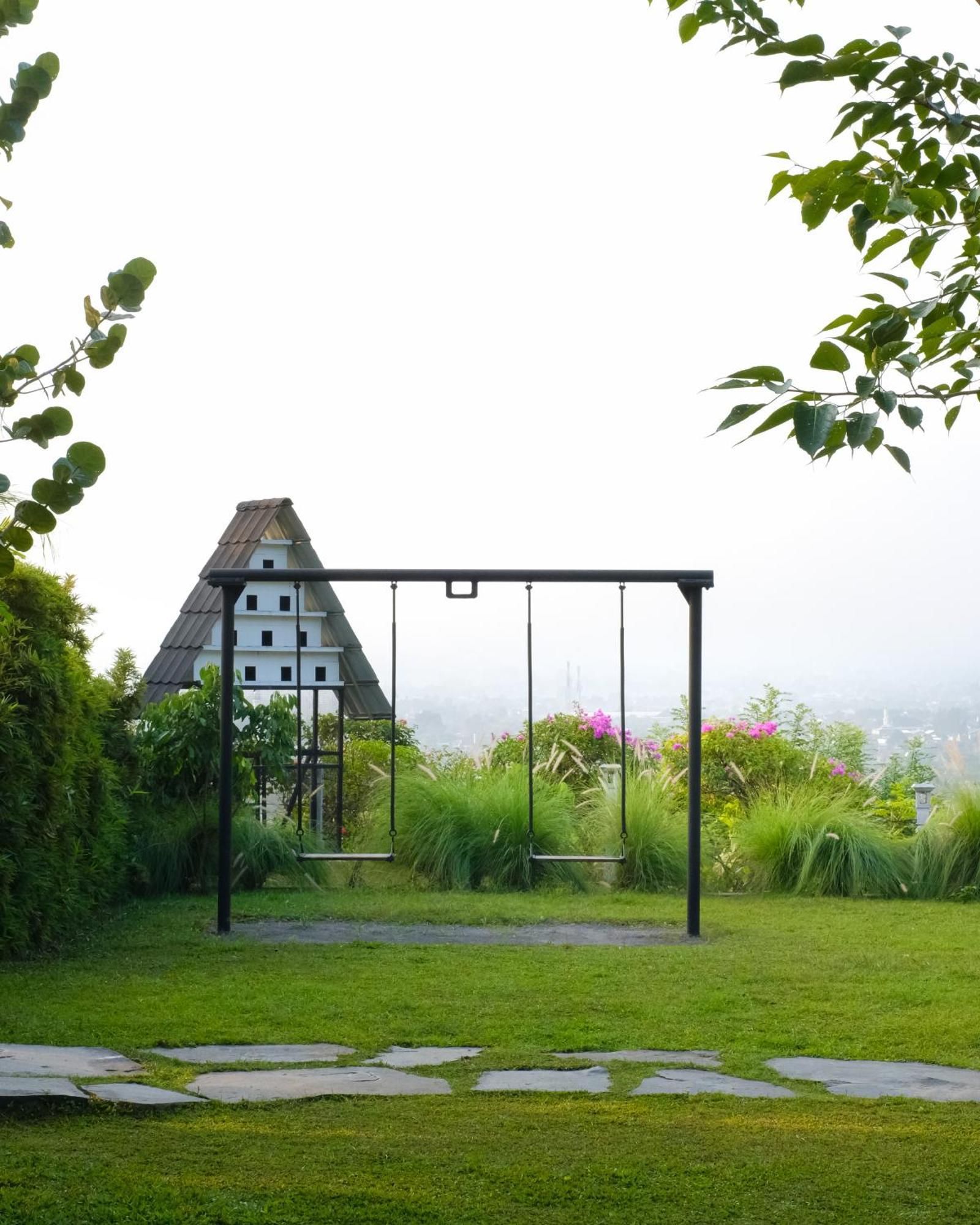 Abhayagiri - Sumberwatu Heritage Resort Randugunting Exterior foto